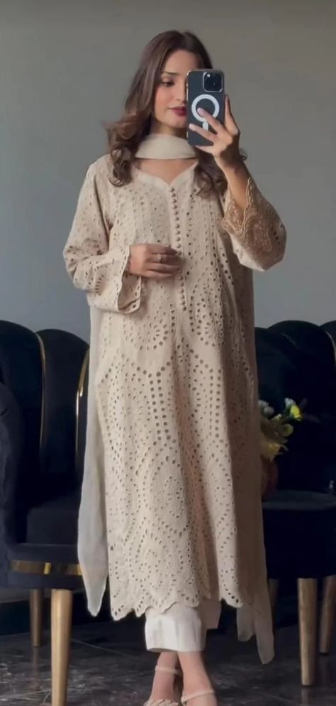 Hakoba Dress: Timeless Elegance and Comfort – Inayakhan Shop Hakuba Dress Design, Lakhnowi Suits Design, Chiffon Suit Designs, Chikankari Suits Party Wear, Chikankari Dress Designs, Daily Wear Suits For Women, Chikankari Kurti Ideas, Chickenkari Suits Designs, Chicken Kurti Designs Latest