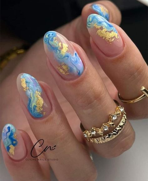 Nail Art With Gold, Art With Gold, Nails With Gold, Nail Foils, Simple Nail Art, Foil Nail Art, Marble Nail, La Nails, Marble Nail Art