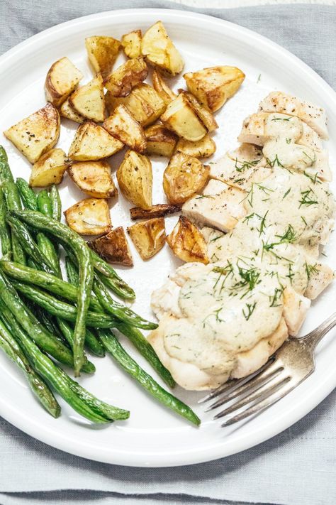 Tuscan Garlic Butter Chicken: Best Version! - My Kitchen Little Creamy Dill Chicken, Hello Fresh Chicken, Roasted Potatoes And Green Beans, Dijon Chicken Recipes, Dill Cream Sauce, Dill Chicken, Chicken With Potatoes, Potatoes And Green Beans, Dill Recipes