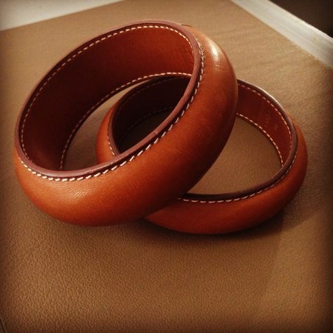 Hermes Bangles Hermes Bangle Bracelet, Luxury Brown Leather Cuff Bracelet, Hermes Leather Bracelet, Hermes Behapi Bracelet, Handmade Leather Bag Pattern, Hermes Bangle, Leatherworking Tools, Leather Jewelry Making, Diy Sandals