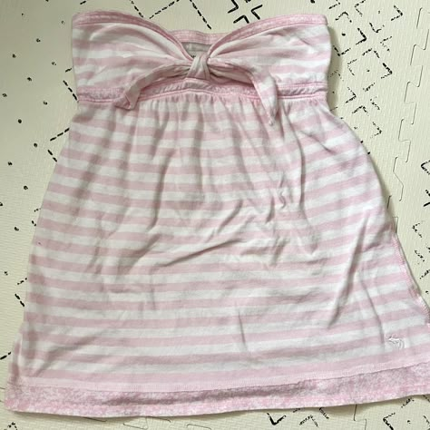 Abercrombie & Fitch pink striped tube top Size XS... - Depop Pink Top Aesthetic, 2000s Tube Top, Pink And White Striped Shirt Outfit, Pink Tube Top Outfit, Pink Striped Shirt Outfit, Coquette Tube Top, Abercrombie And Fitch, Tube Top Outfit, Tube Top Aesthetic