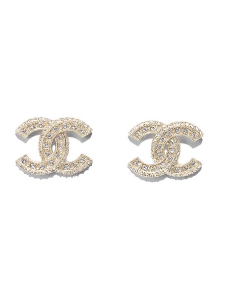 Chanel SS20 Fashion Chanel, Chanel Official, Chanel Official Website, Chanel Accessories, Chanel Earrings, Pink Vibes, Chanel Jewelry, Earrings Metal, Gold Earrings Designs