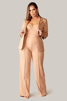 #BEAUTY, #RELATIONSHIPS #Fashion #Animals #Outfits #Winter Outfits #Animals 3 Piece Suit Women, Semi Formal Outfits For Women, Graduation Suit, Grad Outfits, Pant Suits For Women, Business Professional Outfits, Corset Bodysuit, Stylish Blazer, Woman Suit Fashion