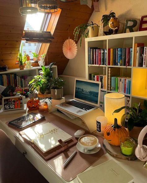 Armchair Corner, Oneiric Diary, Morning With Coffee, Heartbreak High, Nice Rooms, Slow Morning, Sunny Autumn, Cozy Desk, Autumn Sun