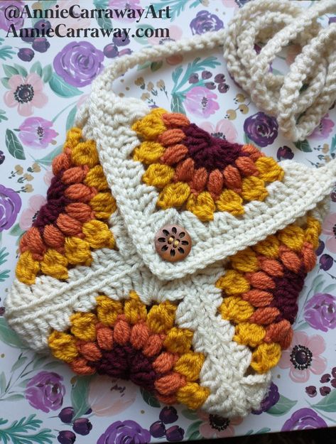 Granny Square Crochet Pattern Purse, Granny Square Bag Strap, Crochet Granny Square Wallet, Granny Square Sunglasses Case, 4 Granny Square Bag, Granny Squares Clothes, Granny Squares Projects Ideas, Quick Crochet Gifts For Friends, Crochet Bag Granny Square Ideas