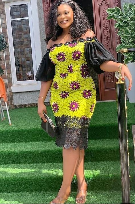 The dress was made with a good farbic.  Free shippping Styles Ankara, Ankara Short Gown Styles, Ankara Long Gown Styles, African Print Dress Ankara, African Dresses For Kids, Short African Dresses, Best African Dresses, African Dresses Modern, Afrikaanse Mode