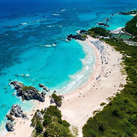 Horseshoe Bay - Bermuda. Keep going to the cove on the left. Horseshoe Bay Bermuda, Bermuda Island, Bermuda Beaches, Horseshoe Bay, The Cove, Dream Travel Destinations, Island Life, Keep Going, Drones