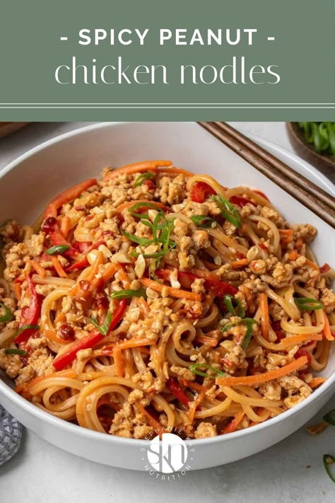 Ready in 30 minutes and high in protein, this spicy peanut chicken noodles recipe is perfect for a quick and easy weeknight dinner idea. Peanut Chicken Noodles, Spicy Peanut Chicken, Chicken Noodles Recipe, Kay Nutrition, Spicy Peanut Noodles, Chicken Noodles, Nutritional Snacks, Chicken Noodle Recipes, Peanut Noodles