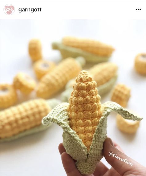 Corn Crochet, Amigurumi Food, Food Plushies, Crochet Garden, Crochet Idea, Crochet Fruit, Diy Yarn, Crochet Food, Crochet For Home