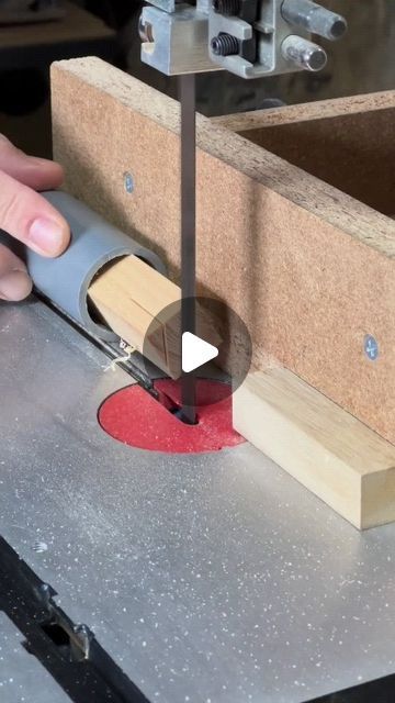 𝗪𝗼𝗼𝗱 𝗪𝗼𝗿𝗸𝗶𝗻𝗴 𝗧𝗶𝗽𝘀 || 𝗜𝗱𝗲𝗮💡 on Instagram: "New to🔥woodworking 💥 #woodworking or having trouble with certain #woodprojects? Whether you are a beginner woodworker or expert, these #woodworkingtips from the pros will speed up and simplify your projects.  💪 Improve your DIY skills with these awesome tips that help you learn how to create perfect furniture, crafts and home repair.  💡 Discover how to create beautiful #woodworkingprojects from scratch, for sale or simply to decorate your home!  📒 There are more than 16,000 #woodworkingplans containing step by step instructions on whatever you are working on.  💣 The plans are 77 % off  👇 You will get 👇  ✔ Step-by-step instructions with photos  ✔ Cutting and material list  ✔ High quality blueprints and schematics  ✔ Views Wooden Pallet Projects, Awesome Woodworking Ideas, Wood Carving Tools Knives, Wood Carving Furniture, Candy Land Christmas Decorations Outdoor, Christmas Float Ideas, Dremel Wood Carving, Handmade Christmas Crafts, Carpentry Tools