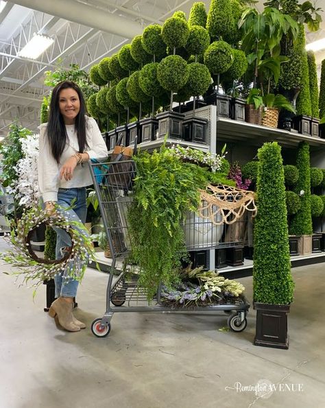 Boxwood In Pots Front Porches, Front Porch Boxwood Planters, Spring Outdoor Planter Ideas, Easter Outdoor Planter Ideas, Early Spring Planters Front Door, Front Patio Decorating Ideas Curb Appeal, Front Door Topiaries, Spring Urn Planter Ideas, Artificial Topiary Front Door