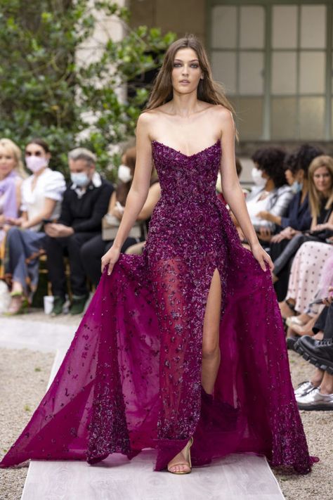 Purple Gown, Grad Dresses, Zuhair Murad, Gala Dresses, Dress Clothes, Couture Gowns, Glam Dresses, Looks Chic, Tailored Suits