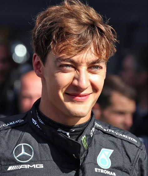 George Russell Mercedes, Princess George, George Russel, F1 Poster, George Russell, Formula Racing, Regina George, Formula 1 Car, Racing Driver