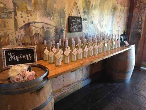 25 Awesome Winery Wedding Ideas Winery Anniversary Party, Wedding At A Winery, Winery Themed Party, Winery Wedding Centerpieces, Bottle Wedding Favors, Winery Wedding Ideas, Winery Party, Wine Bottle Wedding Favors, Winery Wedding Decorations