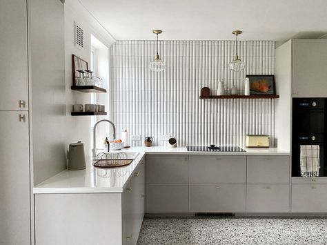 Ikea Hack Kitchen, Kitchen Guide, Ikea Kitchen Cabinets, London Kitchen, Ikea Cabinets, Terrazzo Flooring, Smart Kitchen, Scandinavian Kitchen, Ikea Kitchen