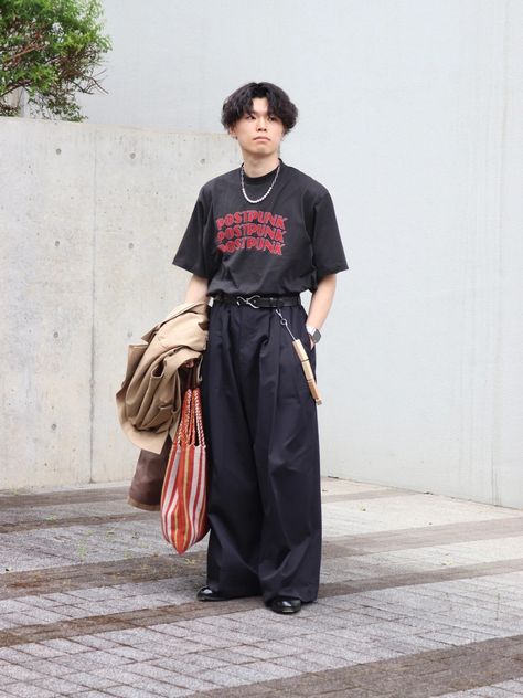 Japanese Mens Street Fashion, Street Fashion Asia, Japanese 90s Fashion Men, Japanese Street Style Men, Japanese Fashion Male, Japanese 90s Fashion, Japanese Outfits Street Style, Modern Japanese Fashion, Japanese Street Fashion Men