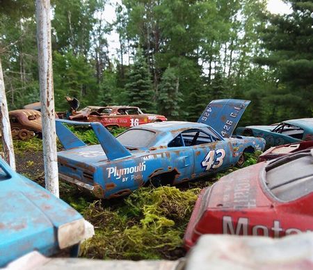 Junkyard Cars, Barn Find Cars, Race Car Driving, Cars Aesthetic, Car Luxury, Nascar Cars, Junk Yard, Nascar Race Cars, Ford Car