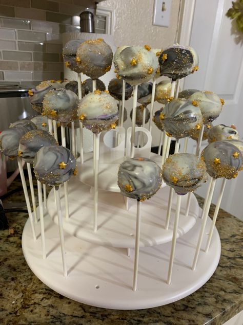 Cake Pops Moon And Stars, Marble Birthday Party Theme, Cake Pops Space Theme, Lunar Eclipse Party Ideas, Space Theme Cakesicles, Celestial Cake Pops, Solar Eclipse Cake Pops, Eclipse Cake Pops, Solar System Cake Pops