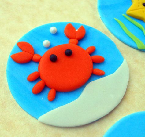 Popular items for under the sea on Etsy Cupcake Fondant, Summer Cupcakes, Sea Cakes, Fondant Cupcake Toppers, Beach Cakes, Torte Cupcake, Crab Cake, Animal Cupcakes, Fondant Animals