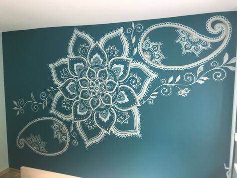 My first ever mandala mural. I got my inspiration from many pinterest posts. Zen Artwork, Mandala Wall Decor, Wall Art Diy Paint, Bedroom Murals, Rangoli Designs Diwali, Mandala Wall, Mandala Wall Art, Diy Paint, Remodel Bedroom