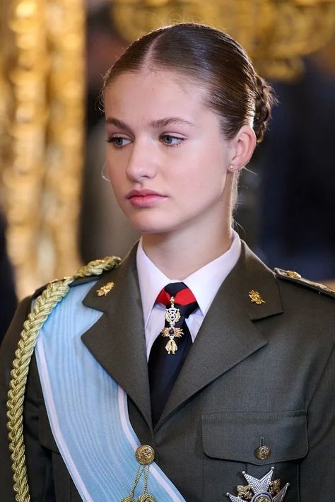 Princess Leonor is so poised in military uniform for royal first supported by King Felipe VI and Queen Letizia | HELLO! Leonor Princess, Leonor Princess Of Asturias, Princess Of Spain, Military Dresses, Spitting Image, Princess Leonor, The Royal Palace, Modern Princess, Spanish Royal Family