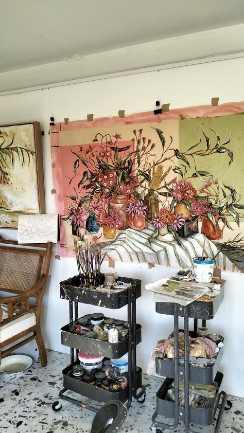 Artsy Small Apartment, Large Wall Art Painting, Large Floral Paintings, Floral Painted Wall, Large Painting Ideas, Painting Room Aesthetic, Australian Aesthetic, Large Flower Painting, Art Studio Ideas