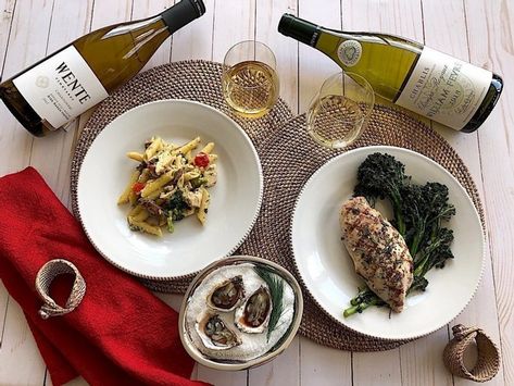 How to Pair Chardonnay Like a Sommelier Chardonnay Pairing, Chardonnay Food Pairing, Bitters Recipe, Chicken Fettuccine Alfredo, Chicken Fettuccine, Food Game, Mango Sauce, Food Pairing, Spicy Seasoning