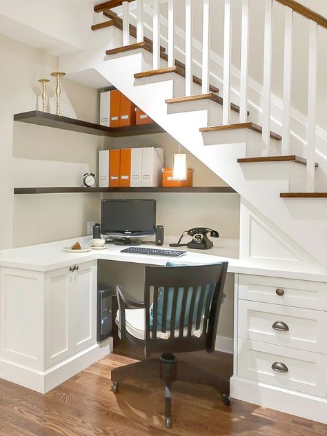 تحت الدرج, درج السلم, Staircase Storage, Tiny House Storage, Under The Stairs, Hemma Diy, Diy Casa, Interior Remodel, Understairs Storage