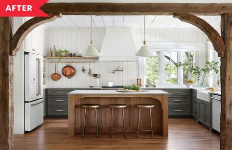 Fixer Upper Welcome Home, Gaines Kitchen, Joanna Gaines Kitchen, Two Toned Kitchen Cabinets, White Interior Paint, Two Tone Kitchen Cabinets, White Oak Kitchen, Two Tone Kitchen, White Appliances