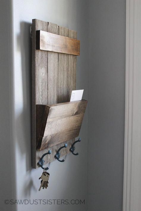 Twenty two amazing and simple wood projects ideas to use up your scrap wood. Perfect for yourself or gifts for any occasion. #woodworkingdiy #WoodenFurniture #ideasforwoodworkingprojects Black Hooks, Wood Projects For Beginners, Wood Crafting Tools, Woodworking For Kids, Easy Wood Projects, Easy Wood, Scrap Wood Projects, Wall Key Holder, Popular Woodworking