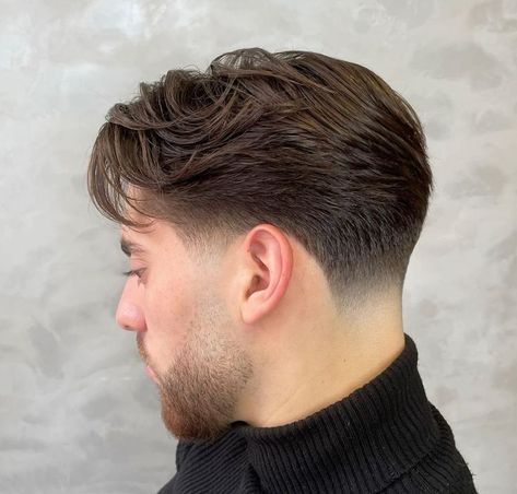 Low Taper Fade With Beard, Low Fade Hairstyles For Men, Low Tapper Cut, Middlepart Hairstyle Boy, Tapper Fade Boys Haircut, Tapper Fade Boys, Corte Taper Fade, Faded Haircut For Men, Taper Fade With Beard