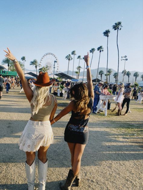 #aesthetic #stagecoach #soulsister #country #concert #countryconcertoutfit #palmsprings #california #desert #vibes Stagecoach Aesthetic, Stampede Outfits, Calgary Stampede Outfits, Country Concert Instagram Pictures, Concert Aesthetic Country, Country Concert Inspo Pics, Stagecoach 2024, Stampede Outfit, Stage Coach