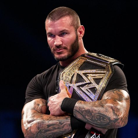 Randy Orton Rko, Wwe Facts, Mens Fitness Motivation, Randy Orton Wwe, Wwe Pictures, Pro Wrestler, Randy Orton, Wwe Champions, Wrestling Wwe