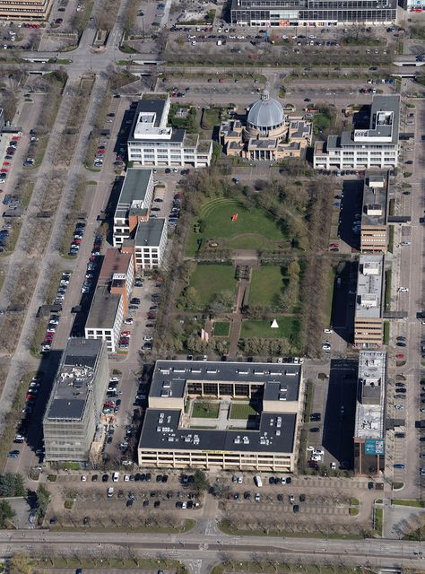 Milton Keynes city centre - Roche Gardens aerial image Milton Keynes England, Sky Room, Room Cinema, Day Trips From London, Aerial Images, Milton Keynes, City Living, City Centre, Aerial View