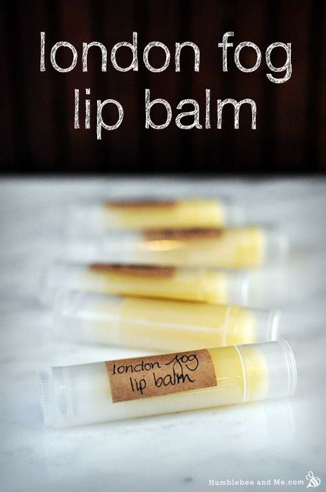 I am quite smitten with this glossy, fragrant London Fog Lip Balm. Inspired by the lovely latte made with Earl Grey tea, steamed milk, and vanilla syrup, it conjures up memories of misty days wandering cobblestone lined streets with a woolen jacket and a chunky scarf. Lip Gloss Recipe, Petitgrain Essential Oil, Rose Geranium Essential Oil, Lip Balm Recipes, Hair Balm, Diy Lip Gloss, Homemade Lip Balm, Homemade Bath, Diy Skin Care Recipes