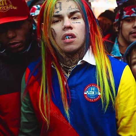 Pin de Devanhi en Tekashi 69 | Fondos, Fondos de Pantalla y Celebridades