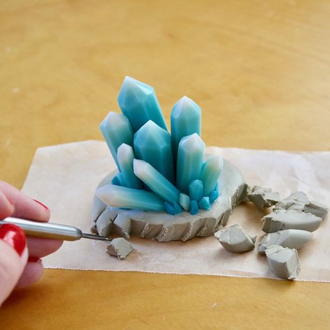 Make Polymer Clay Crystals // DIY Tutorial – Life of Making Clay Crystals, Hanging Craft Ideas, Hanging Craft, Polymer Clay Sculptures, New Paper, Polymer Clay Diy, Polymer Crafts, Cute Polymer Clay, Cute Clay