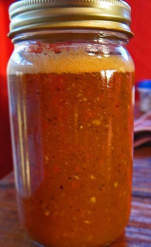 10062013 001 Ghost Pepper Sauce, Ghost Pepper Hot Sauce, Hot Pepper Recipes, Garlic Sauce Recipe, Homemade Hot Sauce, Pepper Recipes, Louisiana Style, Thai Chili, Ghost Pepper