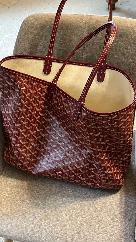 Goyard Tote, Goyard Bag, Fancy Bags, Pretty Bags, Mode Inspo, Cute Bags, Bag Women, Fun Bags, Wristlets