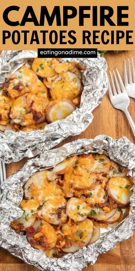 Potatoes Camping, Camping Side Dishes, Campfire Potatoes, Easy Camping Dinners, Campfire Dinners, Foil Pack Meals, Camping Dishes, Foil Dinners, Foil Packet Meals