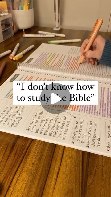 Janell | Bible Study Help on Instagram: "Info Here⬇️  I get asked quite often, how to study the Bible that’s not mapping?  So I wanted to share a few ways with notes layouts 😊  ✨The SOAP Method: •Scripture - write out the passage  •Observation - what do you notice? •Application - How can I apply it to my life? •Prayer - Write out your prayer   ✨The ACTS Method •Ask - Ask God to help you with understanding of this passage •Chapter - Read the chapter and summarize it •Think - Think about how you can apply this to your life  •Scripture- Write out the verse that stood out to you  ✨Simple Method: •Definitions- Define any words you don’t know •Summary -Summarize the passage  •People -Who did you come across  •Key Verse -What is the main verse of this passage? •Application- How can I apply it to Bible With Notes Section, Bible Study Desk Ideas, Things To Write On The Side Of Your Bible, Bible Notes Template, Bible Study Layout, Soap Method Bible Study, How To Annotate The Bible, Ways To Study The Bible, Soap Bible Study Method