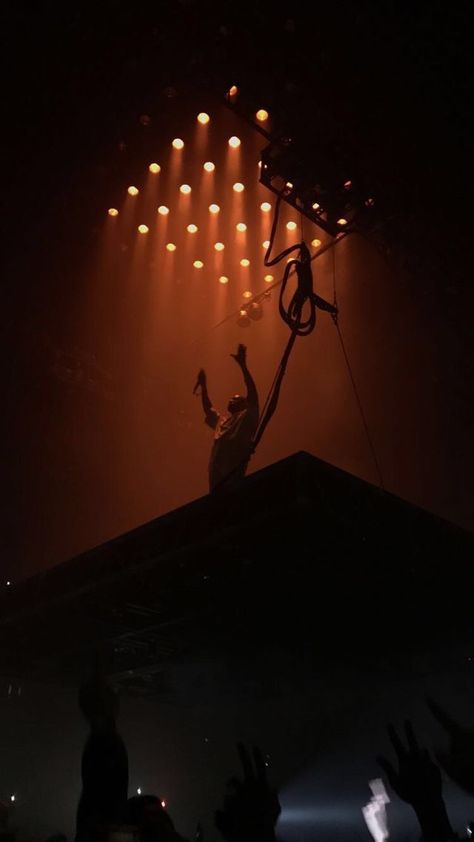 Kanye West ‘Saint Pablo Tour’ 2016 Yeeyee Wallpaper, Life Of Pablo Wallpaper, Pablo Wallpaper, Camo Fits, Kanye West Saint Pablo, Yeezus Kanye, Saint Pablo Tour, Kanye West Wallpaper, Life Of Pablo