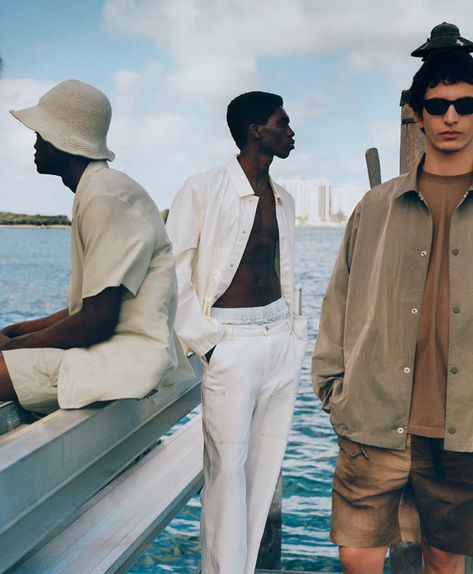 Zara Men Summer, Summer Fashion Editorial, Zara Campaign, Summer Wear Men, Zara Summer, Zara Trousers, Summer Campaign, Campaign Fashion, Mens Editorial