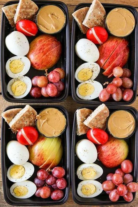 Starbucks Protein, Bistro Box, Menu Sarapan Sehat, Diy Starbucks, Low Carb Meal, Idee Pasto, Easy Healthy Meal Prep, Snacks Saludables, Diet Vegetarian