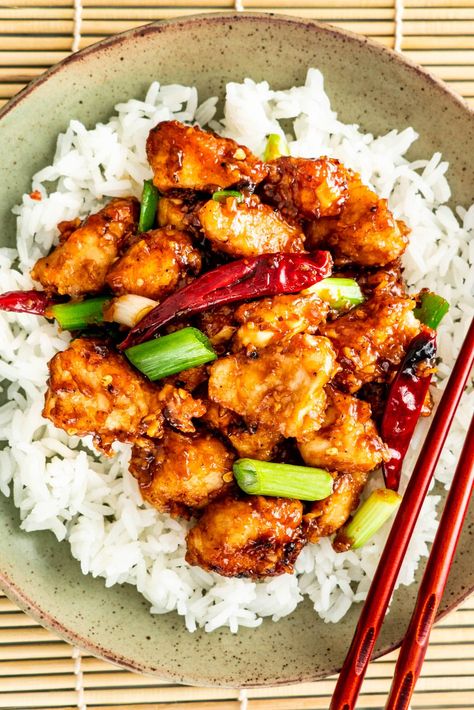 This easy Mongolian Chicken is ready in only 30 minutes, so skip the take-out and enjoy this delicious crispy chicken with a sweet and savory sauce right at home. Quick, simple, utterly delicious and every bite is packed with tons of flavor. #mongolianchicken #chicken #mongolian Mongolian Chicken Recipe, Mongolian Chicken, Jo Cooks, Superbowl Appetizers, Savory Sauce, Shepherds Pie, Easy Beef, Crispy Chicken, Asian Dishes