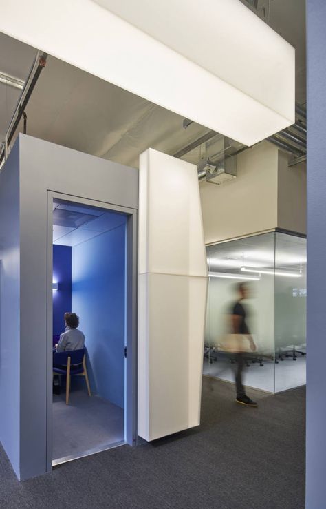 Google Shorebird Campus - Mountain View Tech Office, Productive Office, Cool Office Space, Office Pods, Office Plan, Office Space Design, Corporate Interiors, Glass Walls, Indie Room