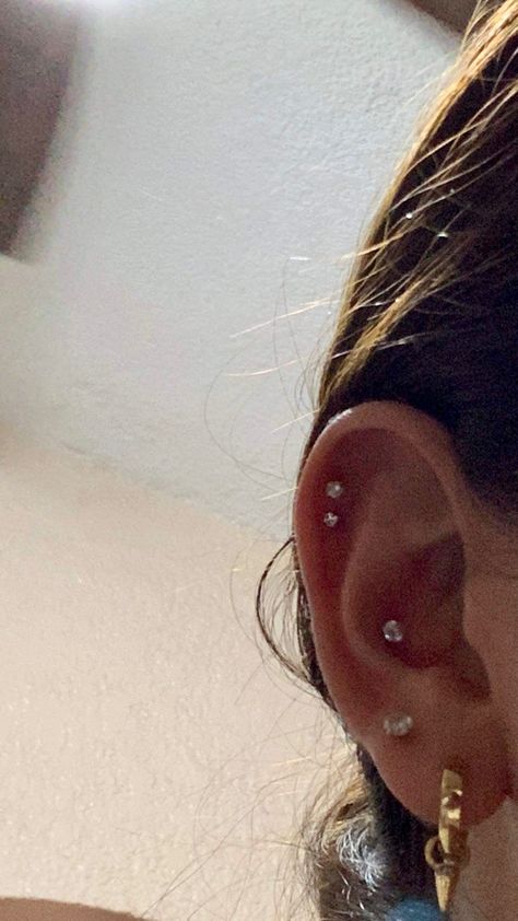 Picture
of ear with piercings Conch Piercing Aesthetic, Piercing Inspo, Cute Piercings, Earring Ideas, Conch Piercing, Ear Piercing, Conch, Ear Piercings, Tatting