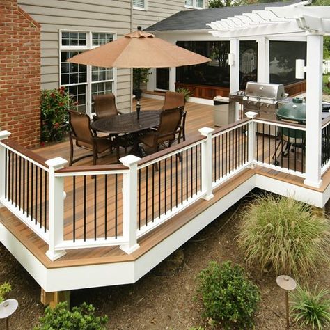 Backyard Patio Deck, Deck Railing Design, Pergola Diy, Cheap Pergola, Patio Deck Designs, Cozy Backyard, Deck Designs Backyard, Pergola Design, Pergola Canopy