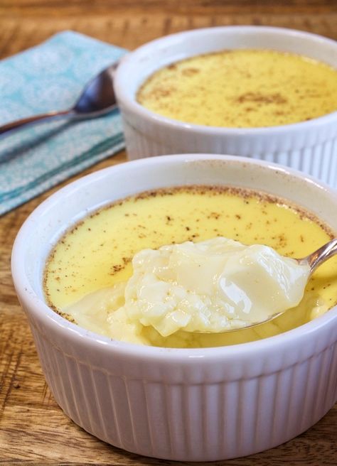 Egg Custard Recipe, Baked Custard Recipe, Baked Egg Custard, Egg Custard Recipes, Easy Custard, Egg Benedict, Egg Food, Custard Recipe, Baked Custard