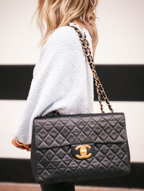 Chronicles of Frivolity | Dallas Fort Worth Fashion Blogger | Katey McFarlan #bags #chanel #quilted #highend #designer Fall Fashion Edgy, Chanel Clutch Bag, Choosing Joy, Handbags Australia, Bag Photography, Edgy Bags, Vintage Chanel Bag, Chanel Clutch, Chanel Jumbo